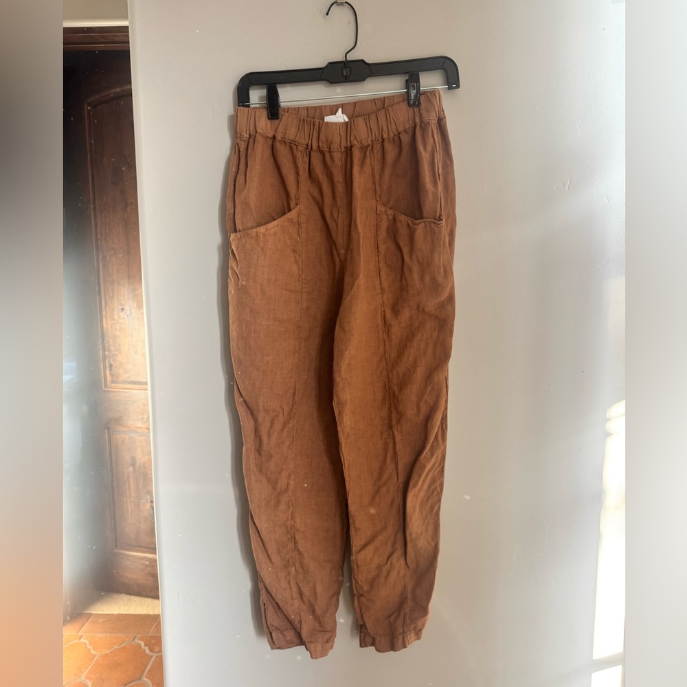 MATE the Label Rust Brown Linen Track Pants & Short Sleeve Button Shirt Set - Picture 4 of 6